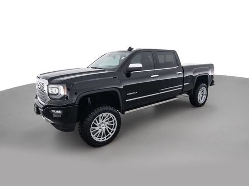 Used 2017 GMC Sierra 1500 Denali w/ Denali Ultimate Package image 9