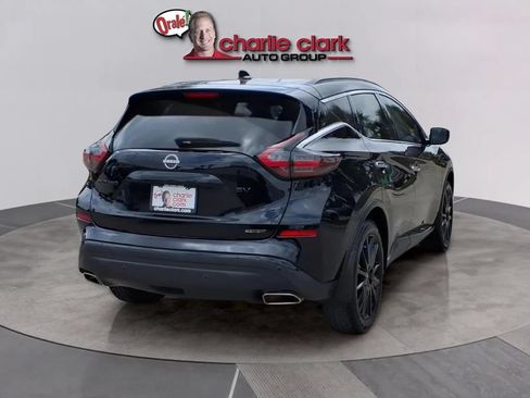 Certified 2024 Nissan Murano SV w/ SV Midnight Edition Package FWD image 5
