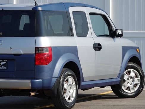 Used 2006 Honda Element LX image 24