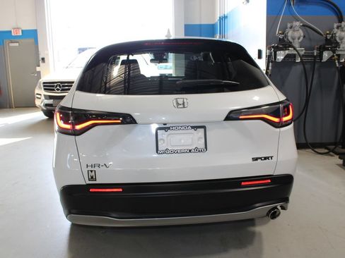 Used 2024 Honda HR-V Sport image 23