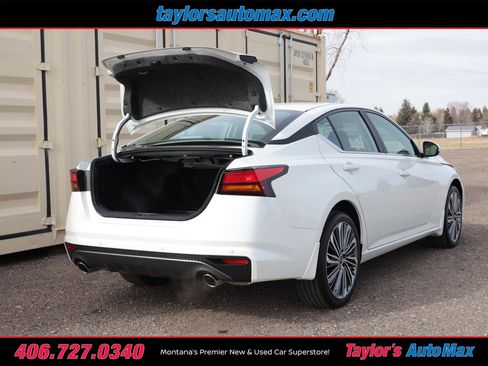 New 2026 Nissan Altima 2.5 SV w/ SV Premium Package AWD/4WD image 30