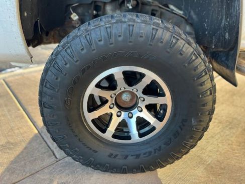 Used 2006 GMC Sierra 2500 SLT w/ Onstar Plus Package image 10