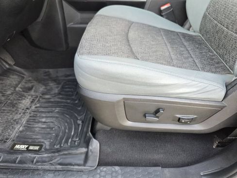 Used 2016 RAM 1500 Lone Star RWD image 20