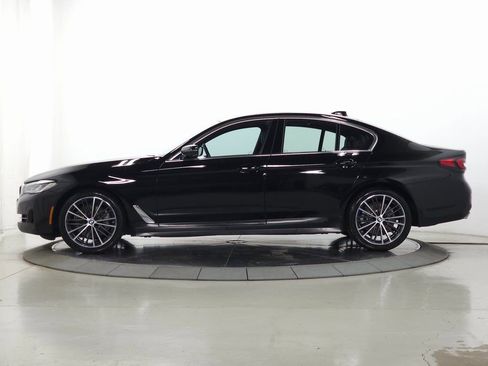 Used 2023 BMW 530i xDrive w/ Convenience Package image 6