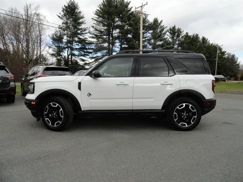Certified 2024 Ford Bronco Sport Outer Banks AWD/4WD image 8