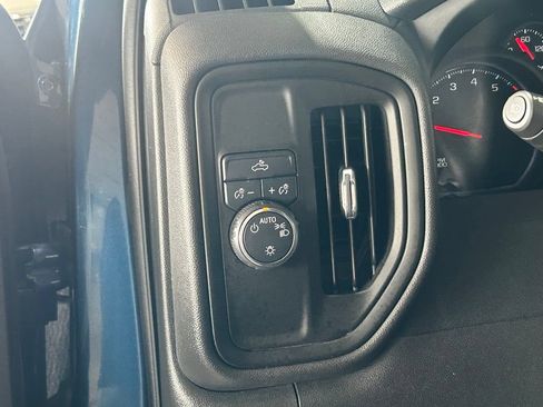 Used 2022 Chevrolet Silverado 1500 Custom RWD image 21