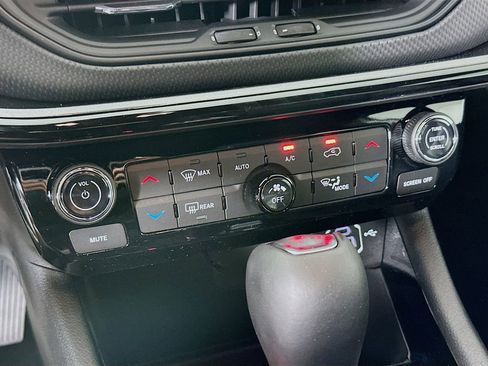 New 2026 Jeep Compass Limited AWD/4WD image 20