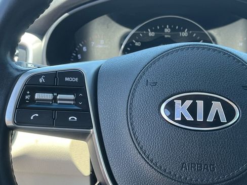 Used 2019 Kia Sorento EX FWD image 19