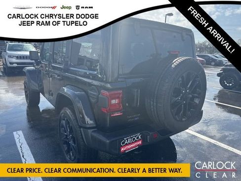 Used 2025 Jeep Wrangler Sahara w/ Safety Group image 9