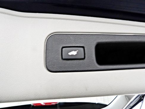 Used 2015 Honda Odyssey EX-L image 13