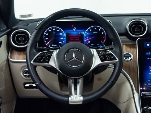 Used 2024 Mercedes-Benz C 300 C 300 image 17