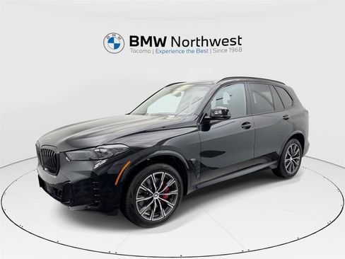 New 2026 BMW X5 xDrive40i w/ M Sport Package AWD/4WD image 1