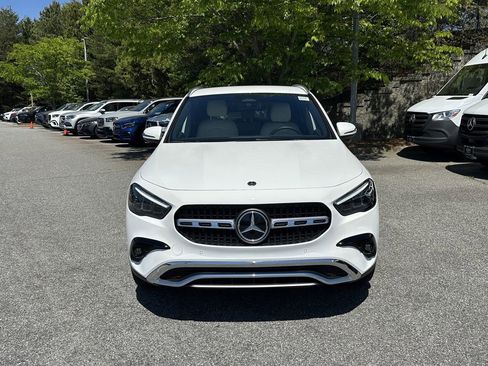 Certified 2025 Mercedes-Benz GLA 250 image 3