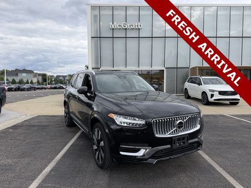 Used 2024 Volvo XC90 T8 Plus w/ Protection Package AWD/4WD image 1