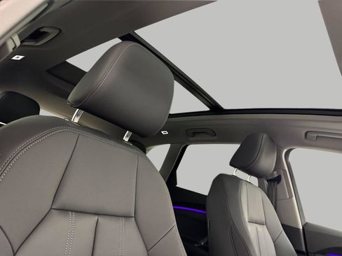 Certified 2025 Audi Q5 Premium Plus w/ Premium Plus AWD/4WD image 16