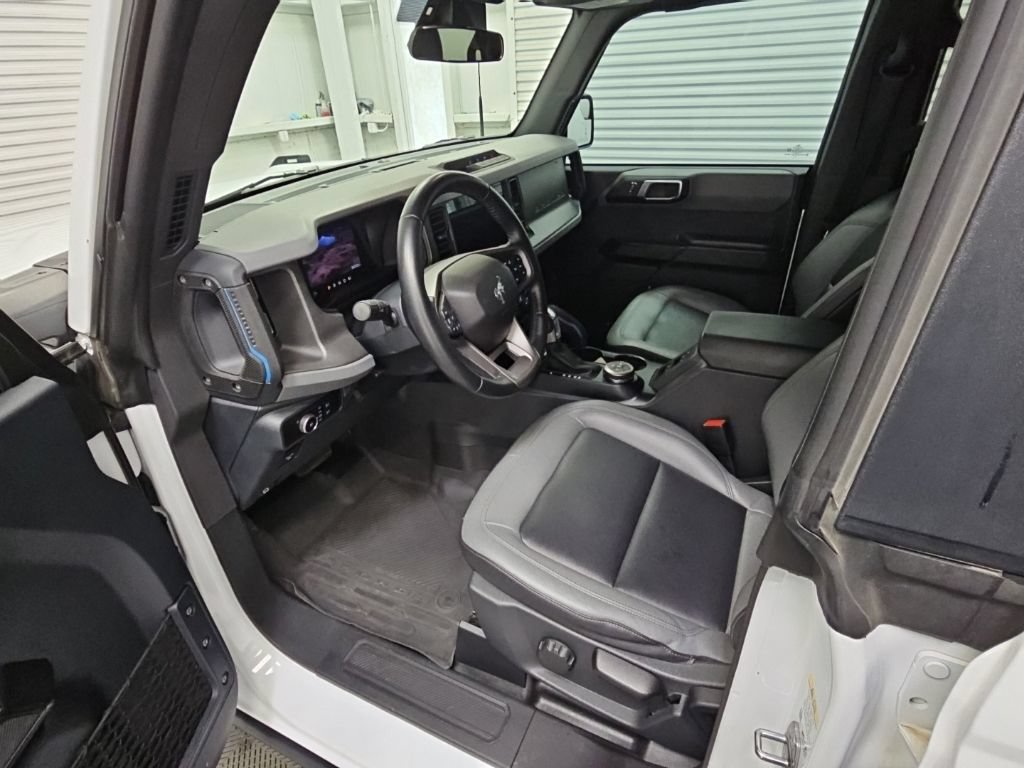 Used 2024 Ford Bronco Black Diamond AWD/4WD image 11