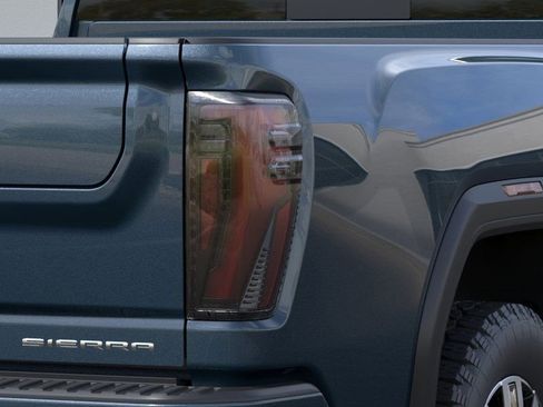 New 2026 GMC Sierra 2500 Denali w/ Denali Reserve Package image 11