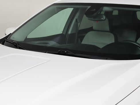 Used 2024 GMC Terrain SLE image 12