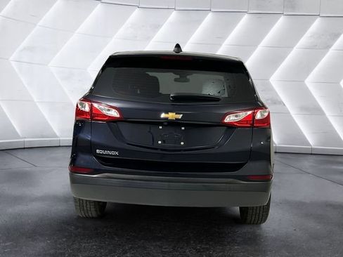 Used 2020 Chevrolet Equinox LS image 5