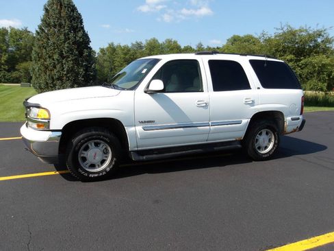 Used 2000 GMC Yukon SLT w/ SLT Marketing Opt Pkg AWD/4WD image 9