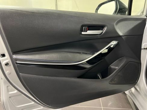 Used 2022 Toyota Corolla XSE FWD image 28