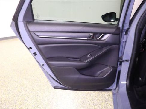 Used 2022 Honda Accord Sport image 34