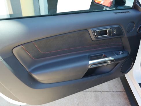 Used 2020 Ford Mustang Shelby GT350R w/ GT350R Equipment Group 920A image 92