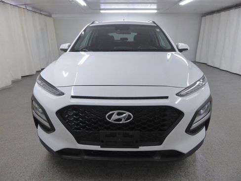 Used 2021 Hyundai Kona SEL FWD image 2