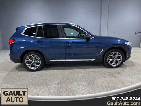 Certified 2023 BMW X3 xDrive30i w/ Premium Package image 2