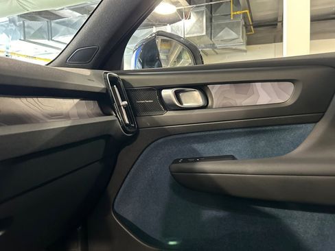 Certified 2023 Volvo XC40 Recharge Ultimate AWD/4WD image 20