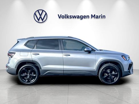 New 2026 Volkswagen Taos SEL AWD/4WD image 6