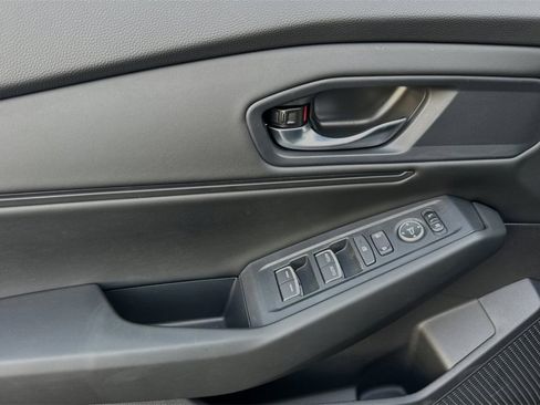 New 2025 Honda Accord SE image 11