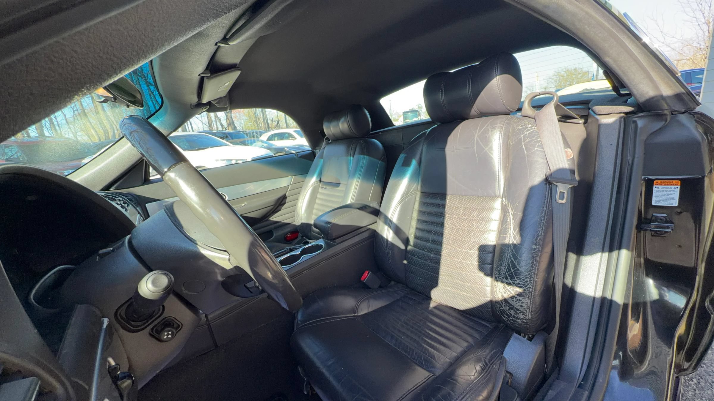 Used 2002 Ford Thunderbird RWD image 16