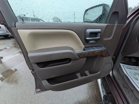 Used 2016 Chevrolet Silverado 1500 LT w/ All Star Edition image 17