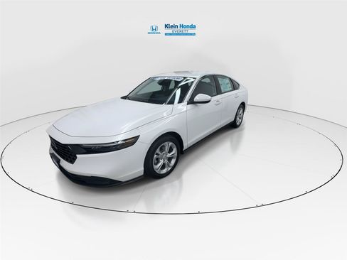New 2026 Honda Accord LX image 6