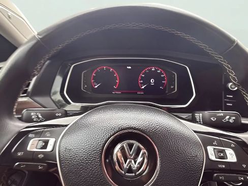 Used 2021 Volkswagen Jetta SEL FWD image 12