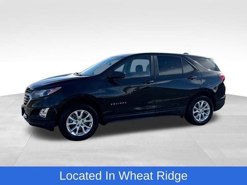 Used 2020 Chevrolet Equinox LS w/ LS Convenience Package image 1