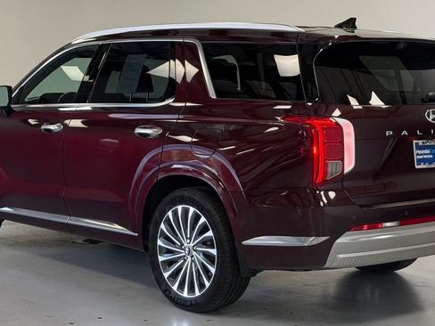Used 2023 Hyundai Palisade Calligraphy w/ Cargo Package AWD/4WD image 4