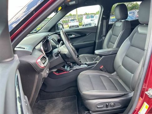 Used 2023 Chevrolet TrailBlazer RS FWD image 27