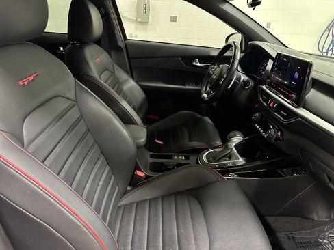 Used 2023 Kia Forte GT w/ GT2 Package image 33