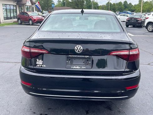 Used 2021 Volkswagen Jetta SE FWD image 6