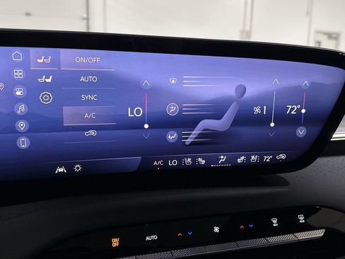 New 2026 Buick Enclave Avenir w/ Super Cruise Package AWD/4WD image 17