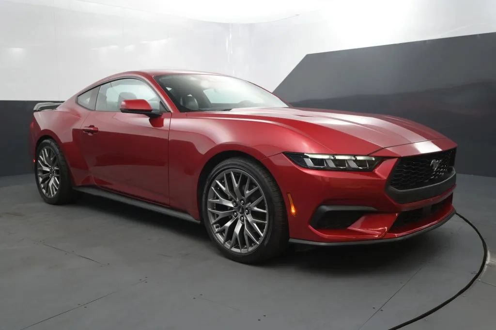 Used 2024 Ford Mustang Premium RWD image 7