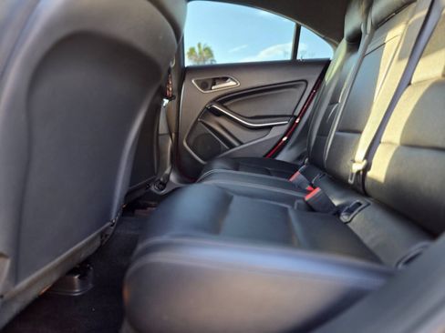 Used 2016 Mercedes-Benz CLA 250 4MATIC image 27