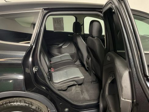 Used 2015 Ford Escape SE AWD/4WD image 29