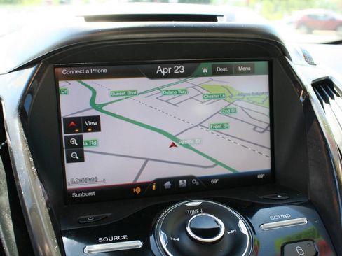 Used 2013 Ford C-MAX SEL FWD image 25