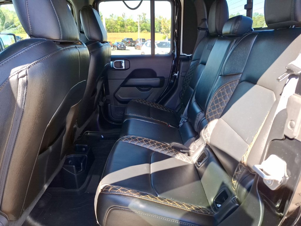 Used 2023 Jeep Gladiator Overland AWD/4WD image 26