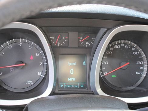 Used 2012 Chevrolet Equinox LT image 10