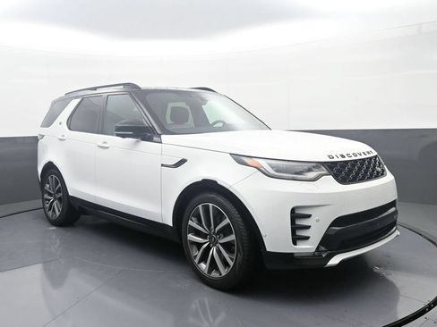 Used 2023 Land Rover Discovery HSE R-Dynamic AWD/4WD image 3