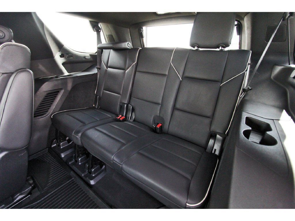Used 2021 Cadillac Escalade Sport w/ LPO, Illumination Package AWD/4WD image 13